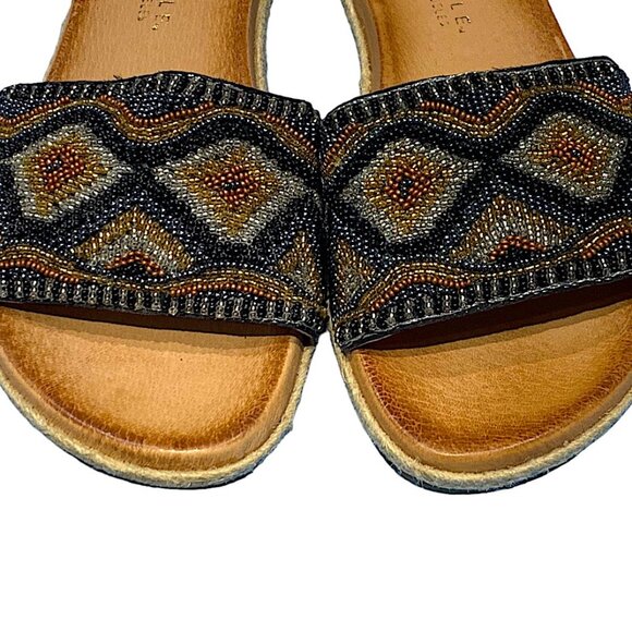 Very Volatile Women's Beaded Slip On Sandal Size 9 - Picture 3 of 10